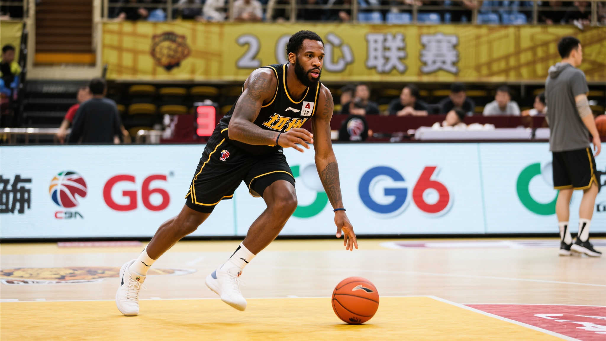 广州队的外 广州队的外