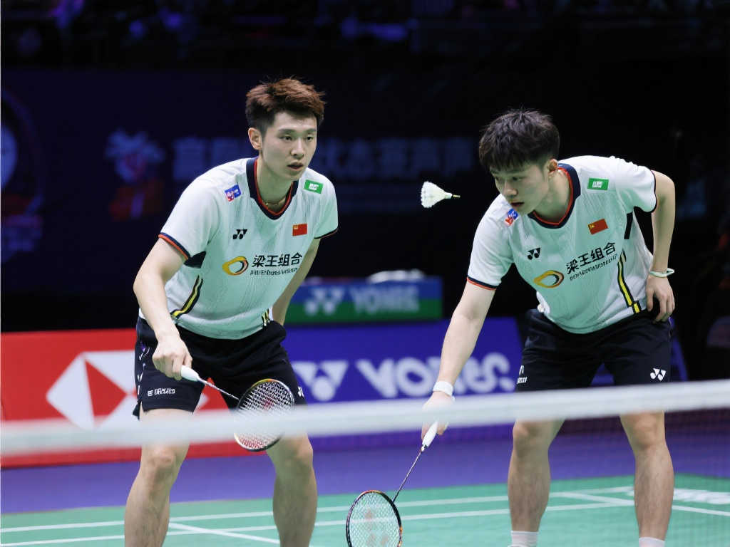 几位表现出 几位表现出