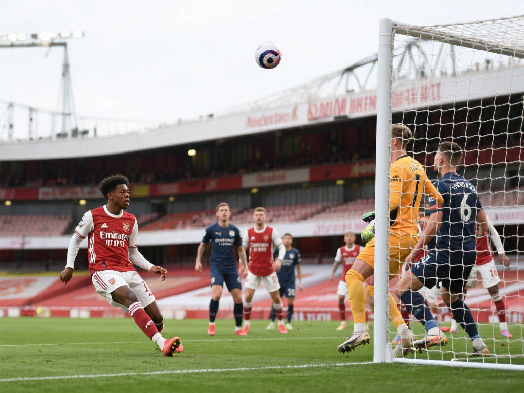 我们自然地 我们自然地