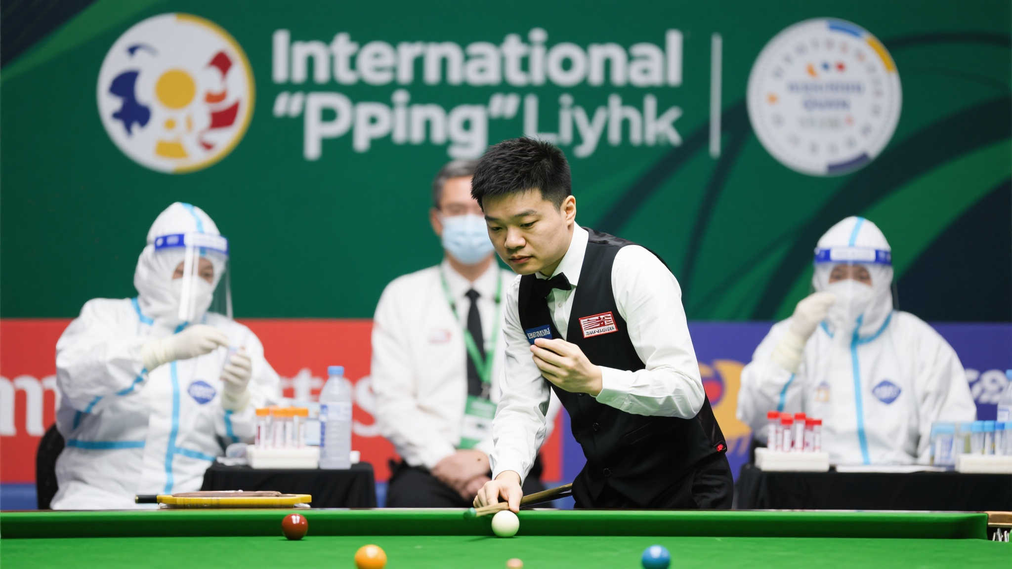 一个艺人可 一个艺人可